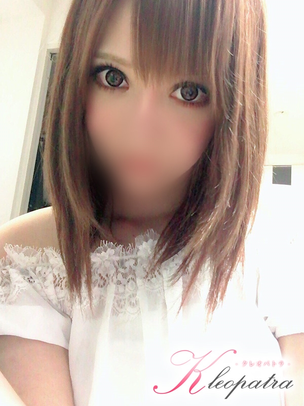 なほ(24歳、B:84、W:56、H:85)