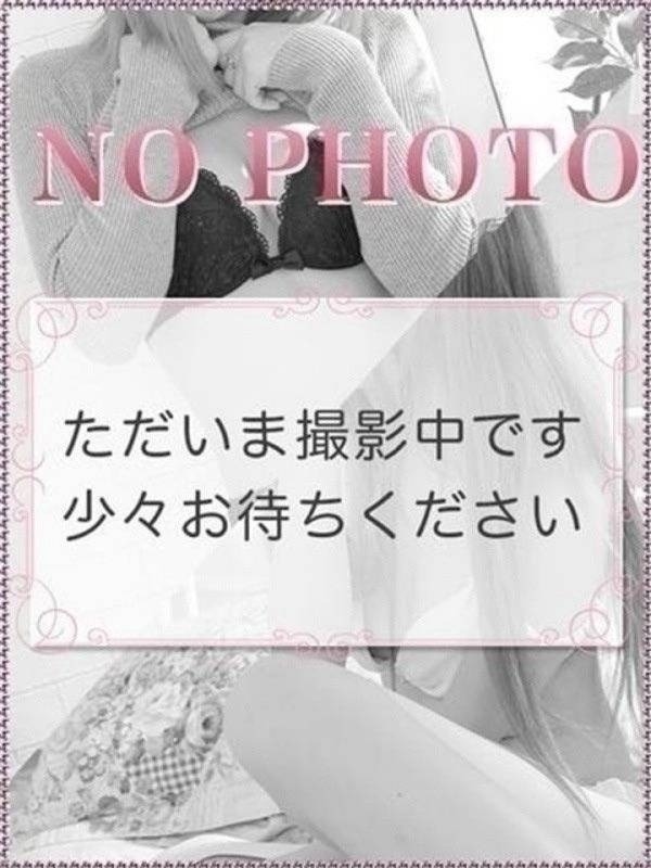 りり(22)