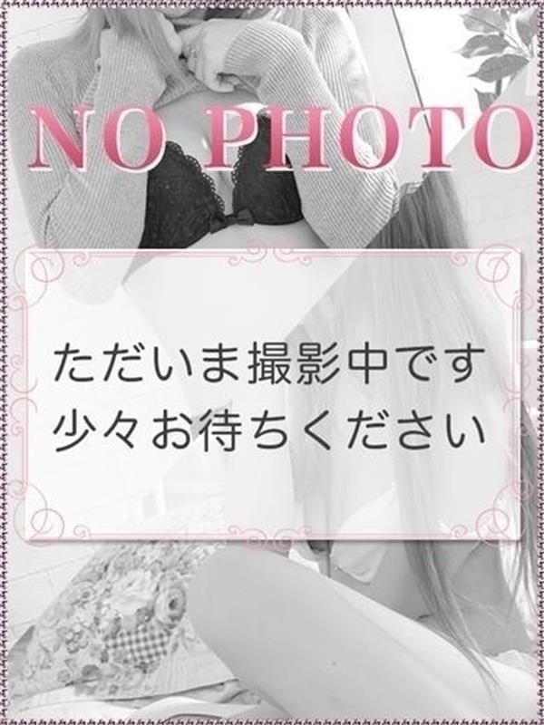 おと(19歳、B:86、W:56、H:87)