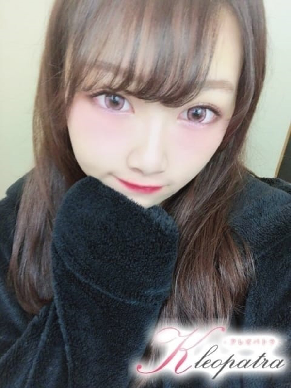 あい(18歳、B:96、W:59、H:87)