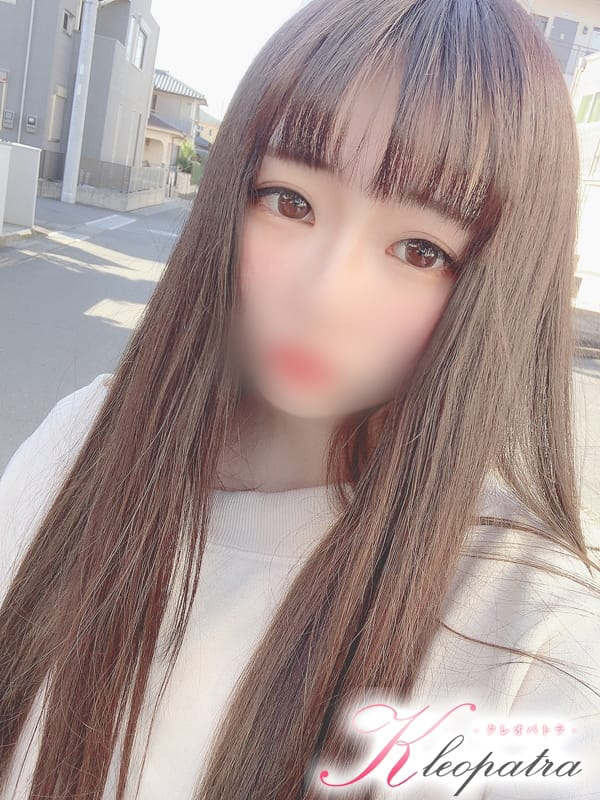 みのり(19歳、B:86、W:55、H:84)