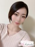 うる(21歳、B:86、W:56、H:88)